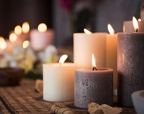 کاربرد پارافین در شمع سازی و تولید لوازم آرایشی